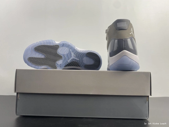 Jordan Air CT8012 Grey' 'Cool Retro 005 11 0707
